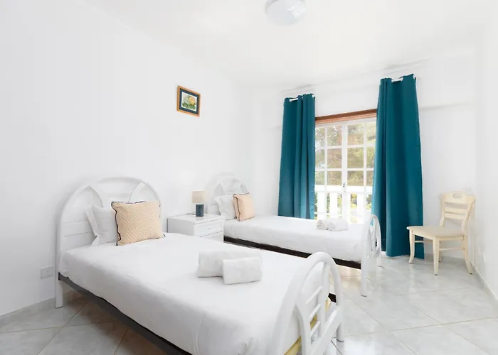 Appartement Solar Do Vau 2 Bed With Pool Portimão