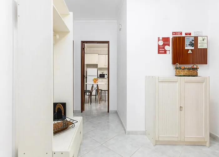 Solar Do Vau 2 Bed With Pool Portimão