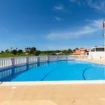 Solar Do Vau 2 Bed With Pool شقة