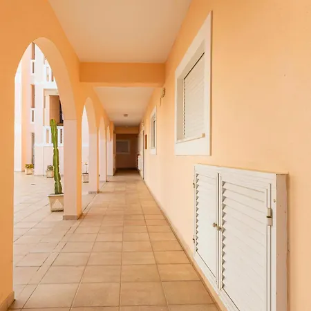Solar Do Vau 2 Bed With Pool شقة