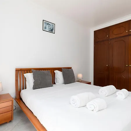 Solar Do Vau 2 Bed With Pool شقة *